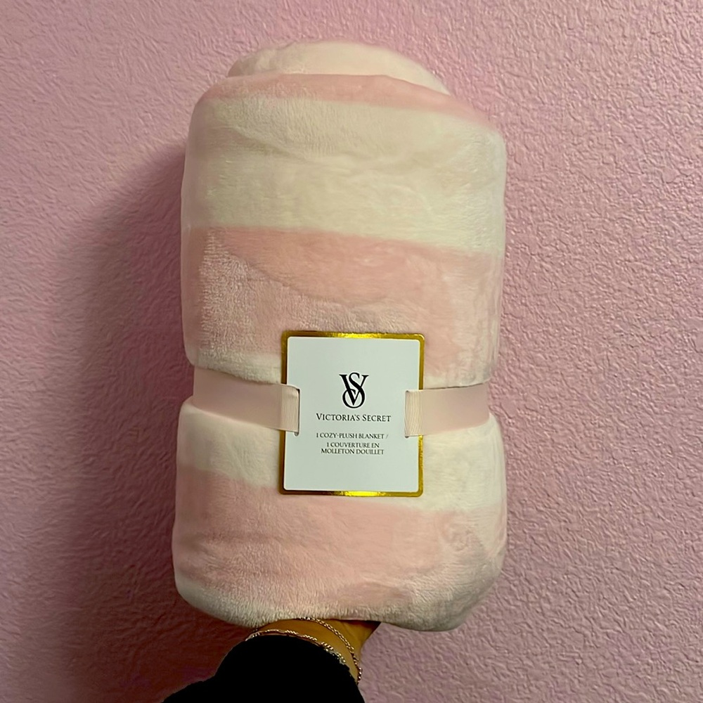 Victoria Secret pink and white blanket